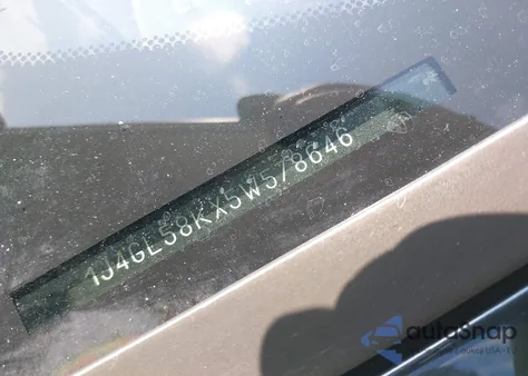 2005 Jeep Liberty Limited Edition из США, поврежденный, VIN 1J4GL58KX5W578646